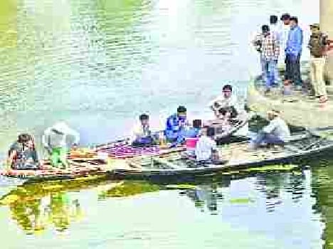 Brother and sister drowned.